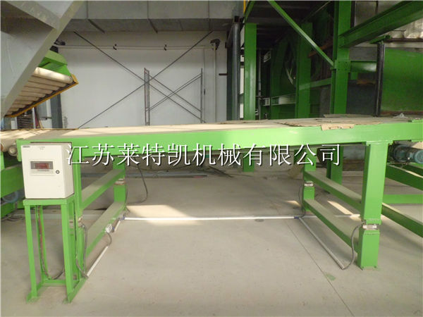 稱重皮帶機(jī).jpg 稱重皮帶機(jī).jpg